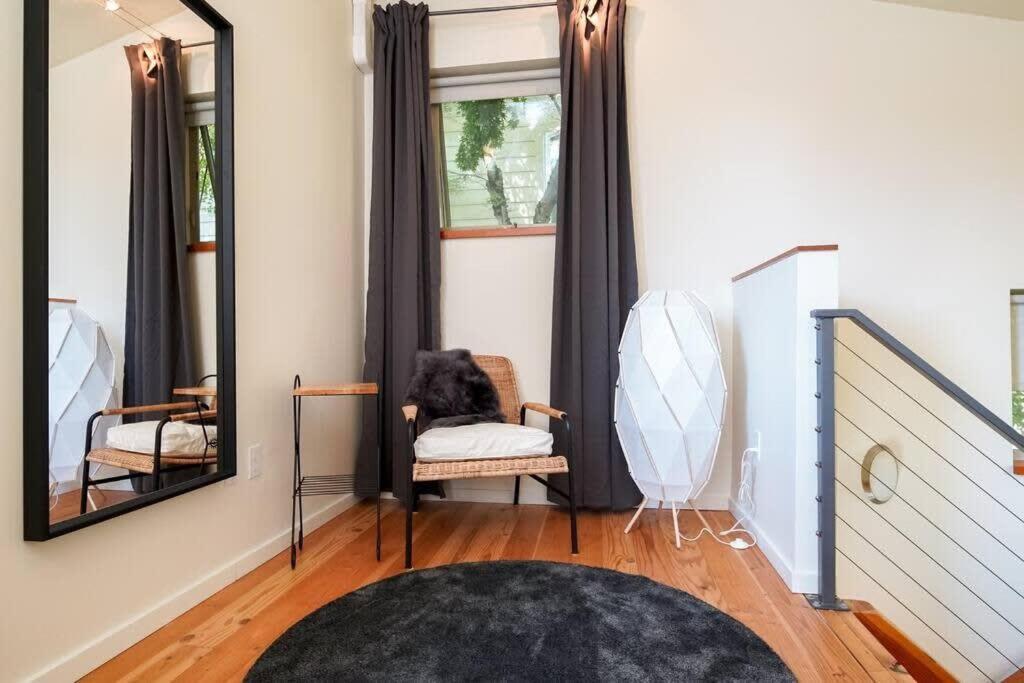 Holiday home #stayinmydistrict Buckman Spacious Modern Rowhouse Portland