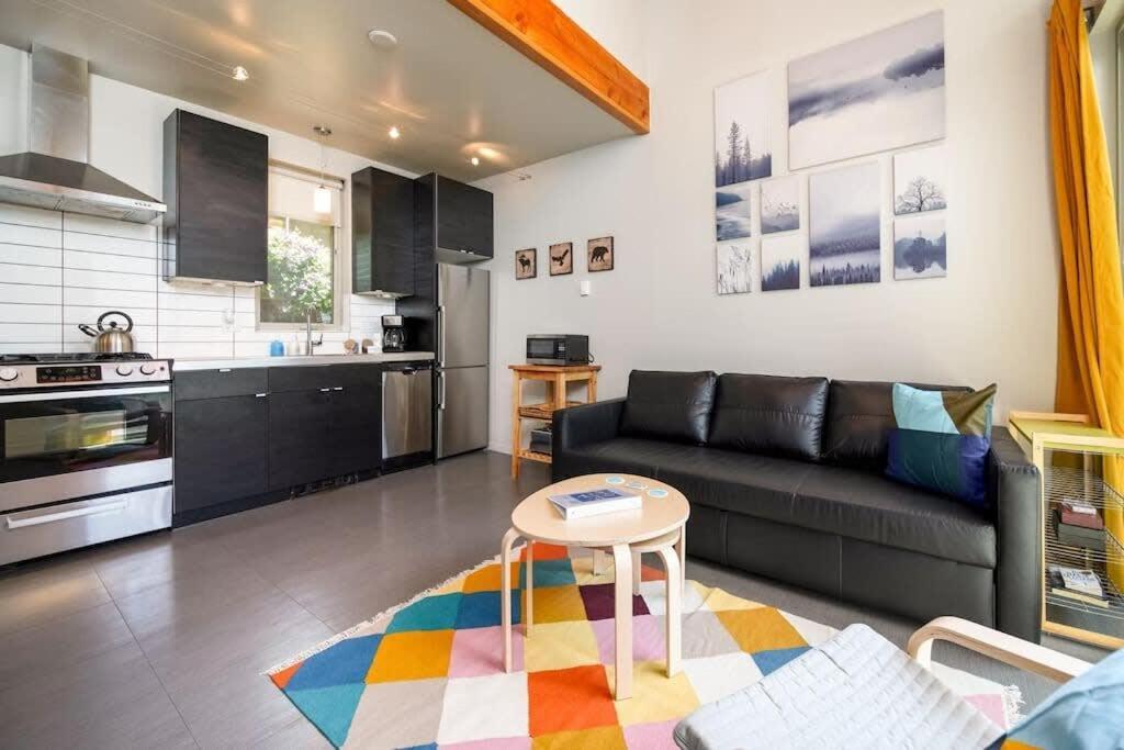 Holiday home #stayinmydistrict Buckman Spacious Modern Rowhouse Portland